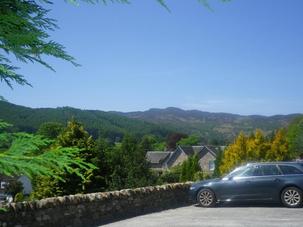 Tigh Na Cloich Hotel Pitlochry Exterior foto